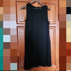 Halogen LBD Shift Dress EUC
